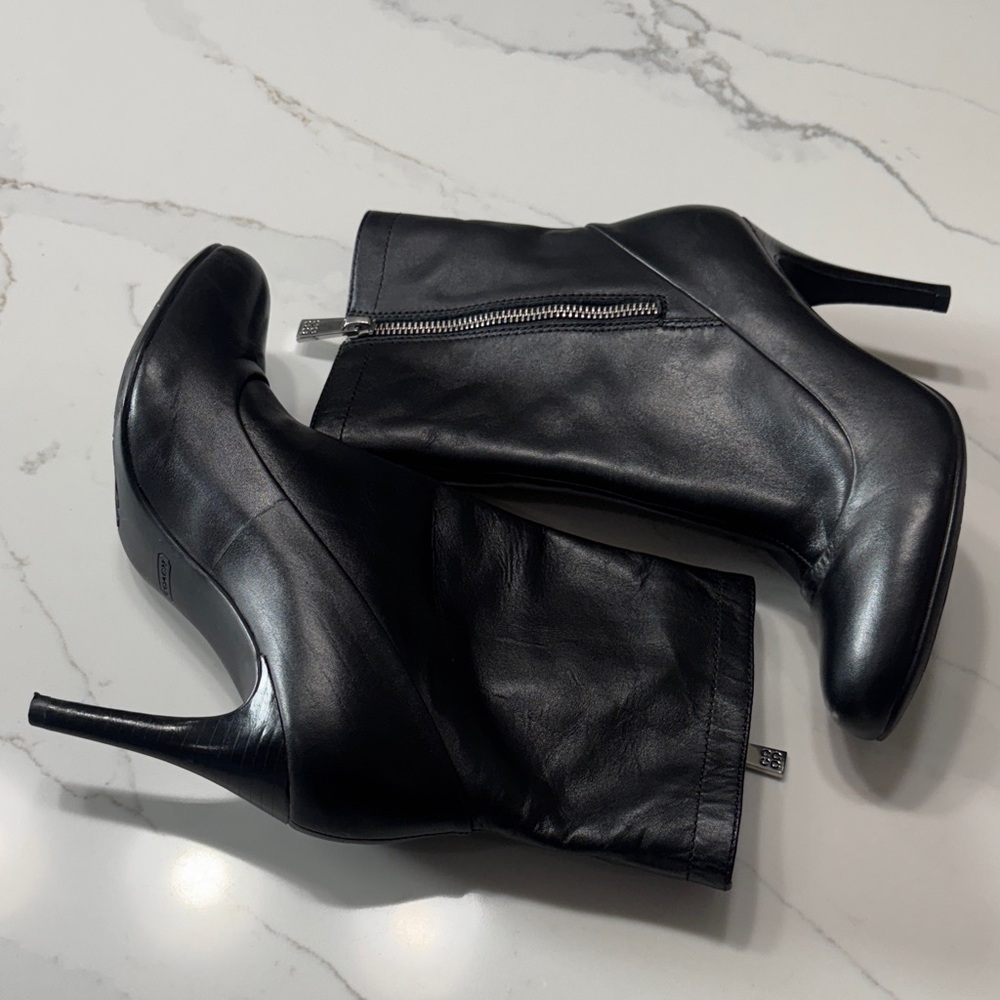 Coach Black Napa leather & SUEDE Heeled Ankle Booties. - Picture 5 of 17